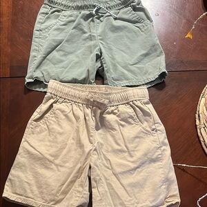 Casual Green and Beige Shorts Set